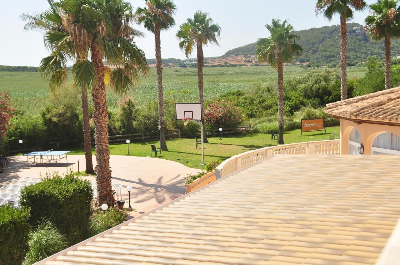 Arenas De Son Bou Hotel Exterior photo