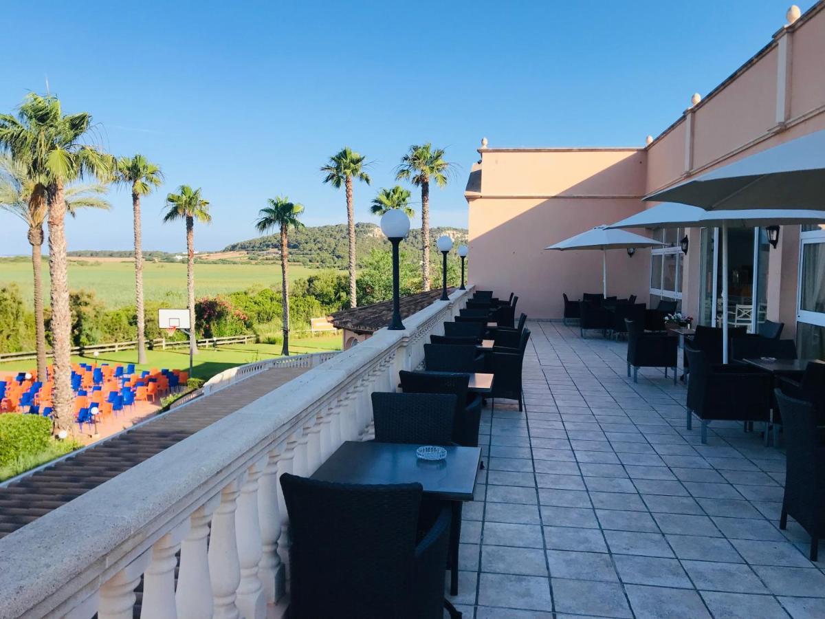 Arenas De Son Bou Hotel Exterior photo