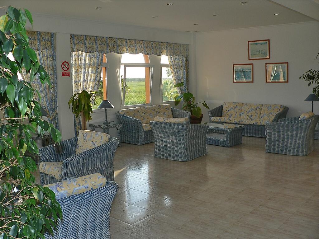 Arenas De Son Bou Hotel Exterior photo